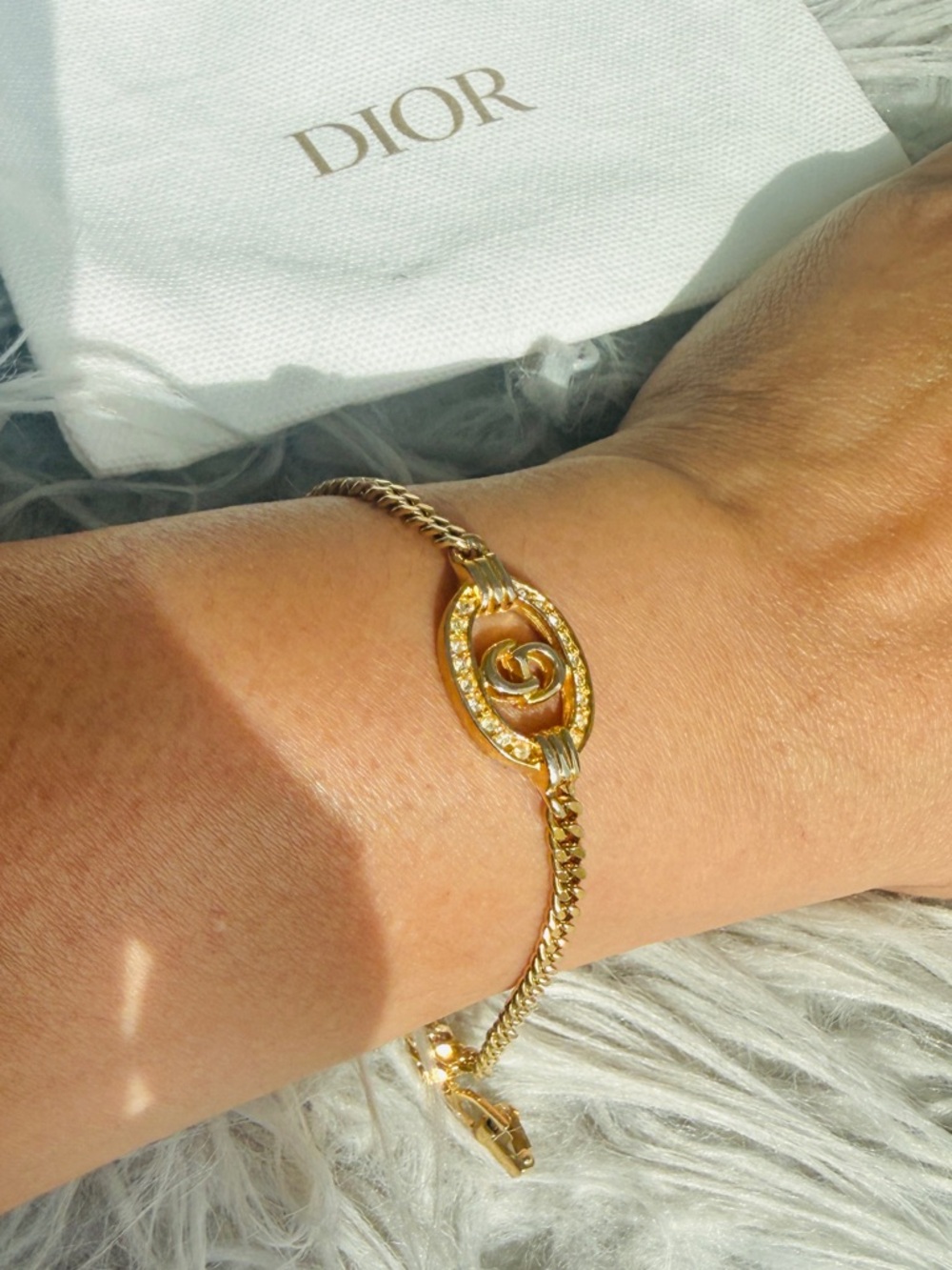 Authentic Vintage Christian Dior CD Logo Pave Gold Curb Chain Bracelet - Picture 5 of 13